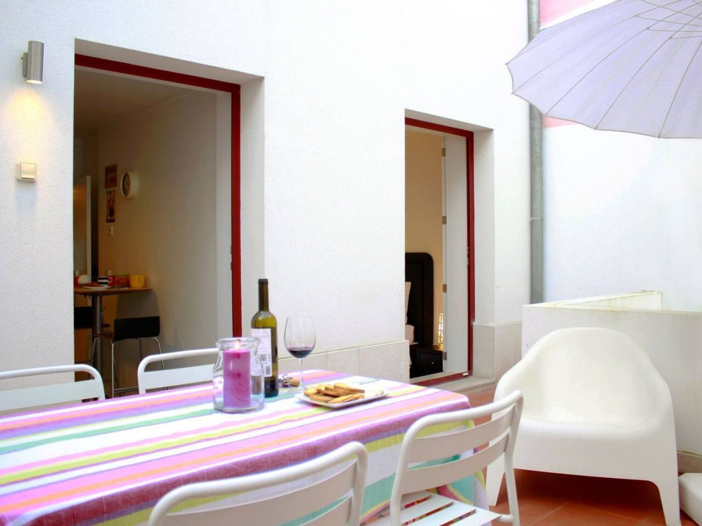 Joivy Modern 1-Bed Apt With Terrace, Moments From Sao Bento Palace リスボン エクステリア 写真